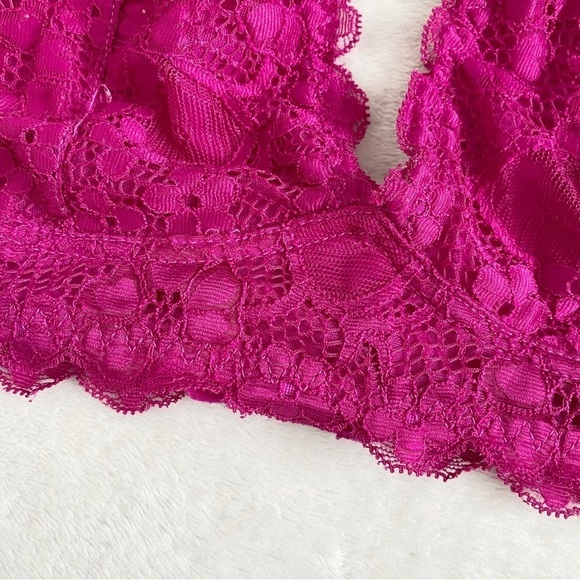 Intimately Free People pink lace halter neck bralette size small - Picture 2 of 4
